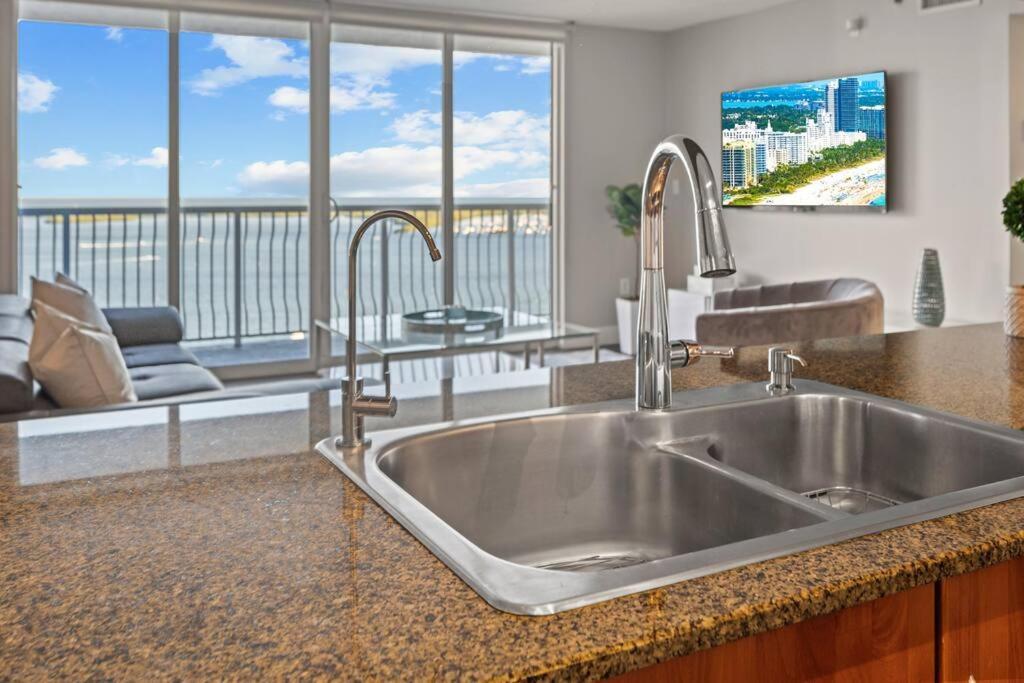 Ocean View 35Th Floor, In The Heart Of Miami公寓 外观 照片